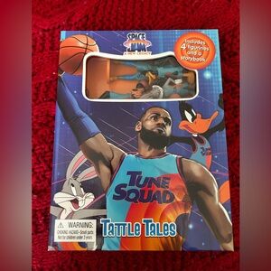 Space Jam - A New Legacy - Tattle Tales - StoryBook and 4 Figurines